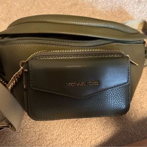 Brand new Without tag Micheal Kors belt bag in olive green!